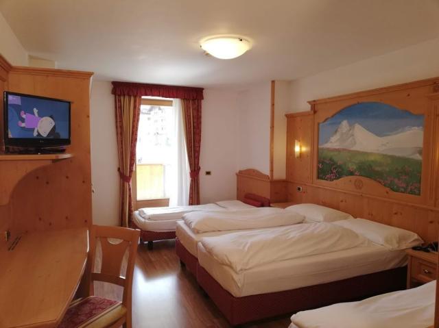 4lůžkový pokoj Standard, Hotel Gardenia, Passo Tonale, Itálie,