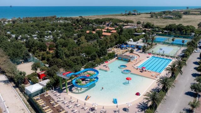 La Risacca Family Camping Village, Marche, Střední Itálie, CK 