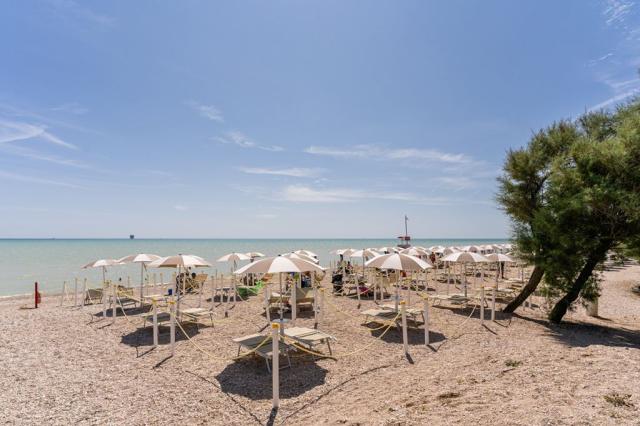 La Risacca Family Camping Village, Marche, Střední Itálie, CK 