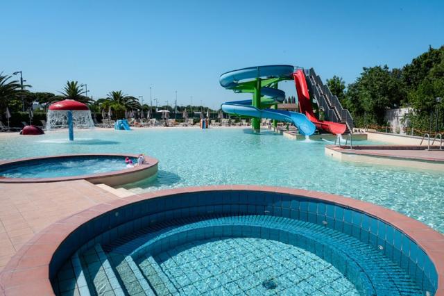 La Risacca Family Camping Village, Marche, Střední Itálie, CK 