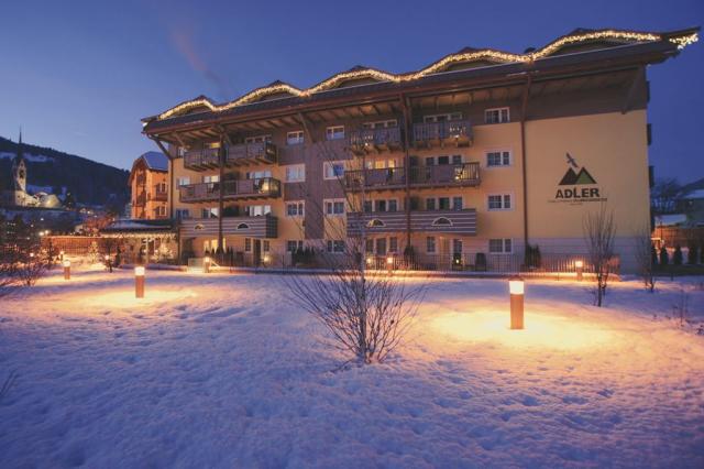 Dolomiti Clubres Adler Aparthotel, Moena, Alpe Lusia, Val di Fa