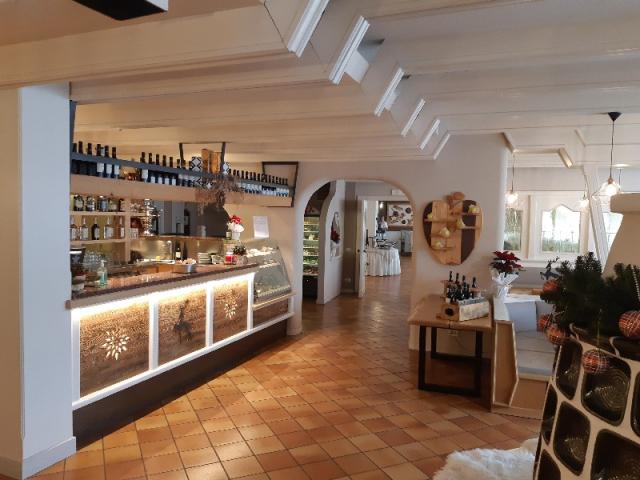 hotel Veronza, Cavalese, Val di Fiemme, Itálie.