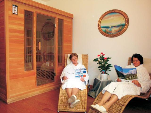 Hotel Corona, Mareson di Zoldo, Civetta, Veneto, Itálie, CK 