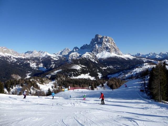 Hotel Corona, Mareson di Zoldo, Civetta, Veneto, Itálie, CK 