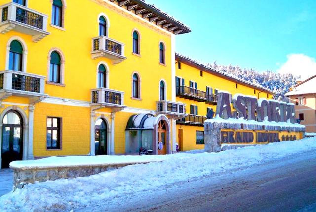 Grand Hotel Astoria, Lavarone, Itálie, CK 