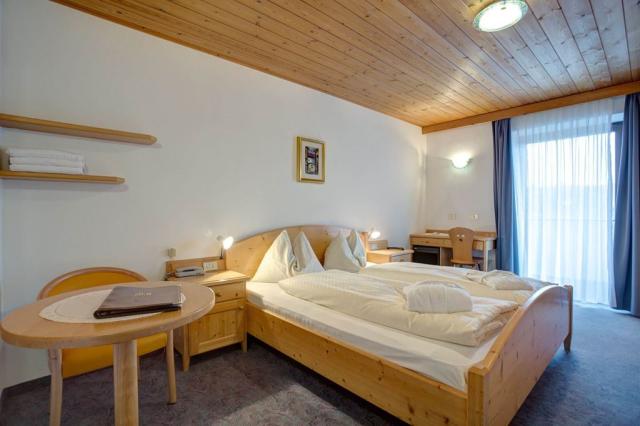 Dvoulůžkový pokoj, Good Life Hotel Zirm, Obereggen, CK 