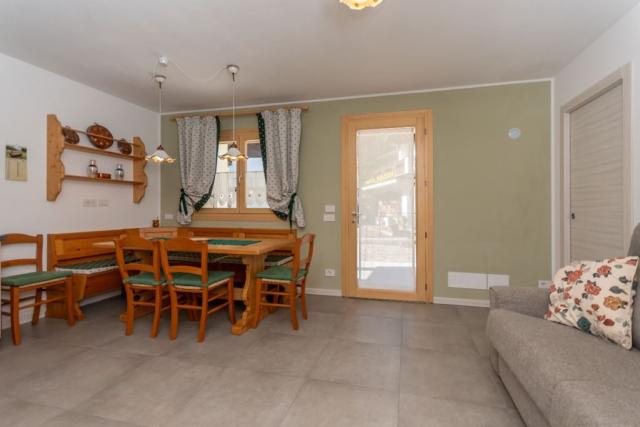 2ložnicový apartmán Trilo (77 m2) 4+1, CK 