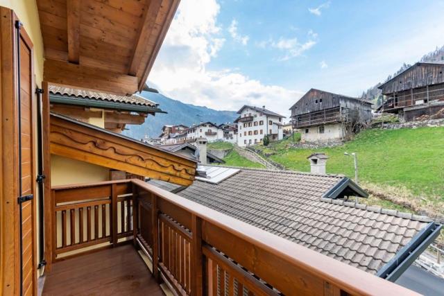 La Casa di Blek, Alleghe, Civetta, Benátské Alpy, Itálie, CK 