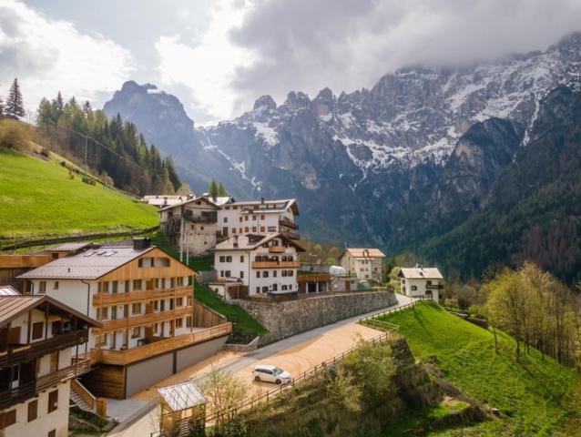 Chalet Laura, Alleghe, Civetta, Benátské Alpy, Itálie, CK