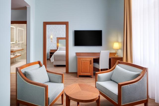 IMPERIAL SUITE PLUS
