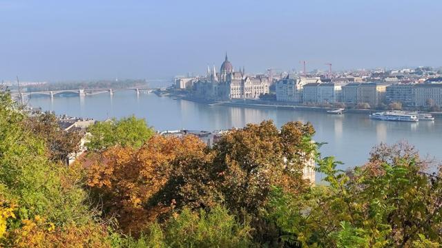 Budapešť