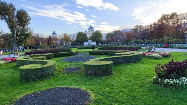 Vídeň - Volksgarten