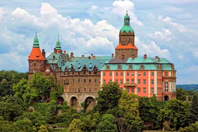 Wroclaw, Krakow