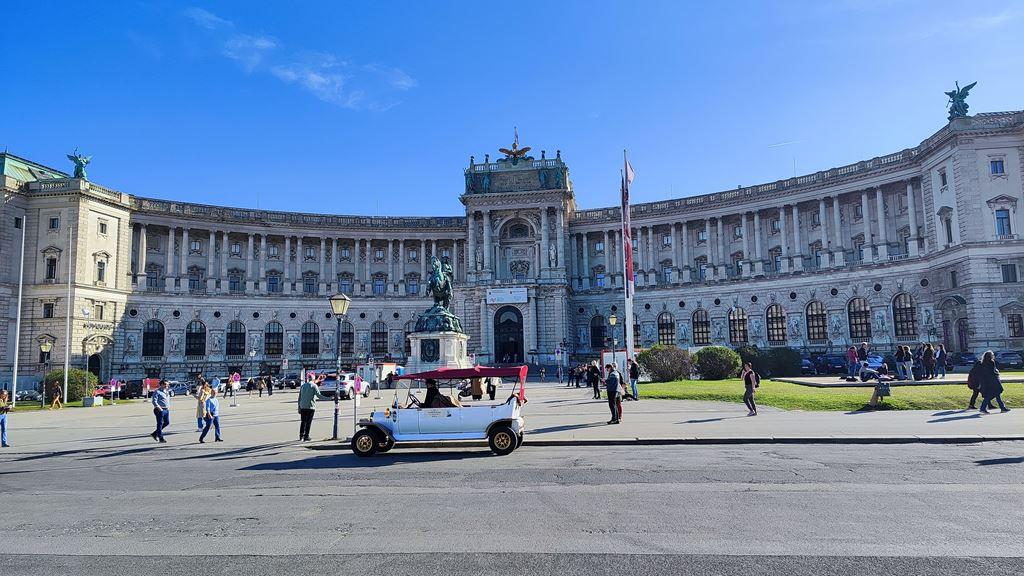 Vídeň - zámek Hofburg