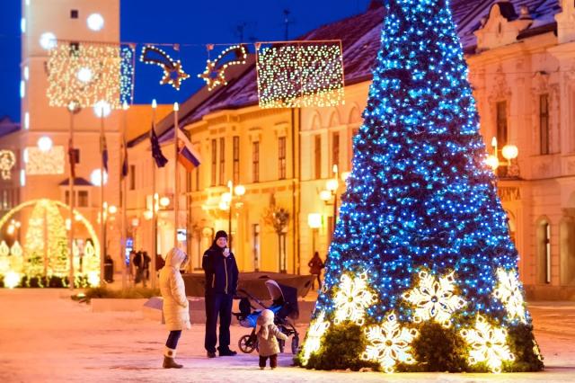 vianocne - trhy - trnava - 1