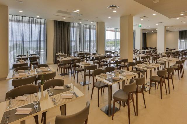 Park Plaza Belvedere