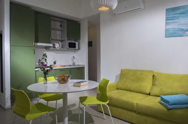 Port 9 Apartments