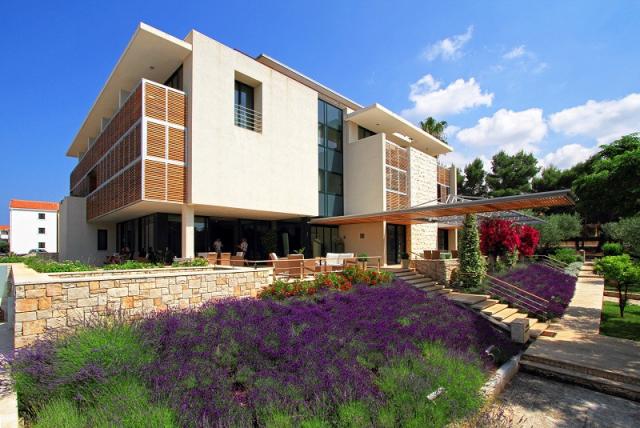 Velaris - Amor hotel/ Vila Vela Luka