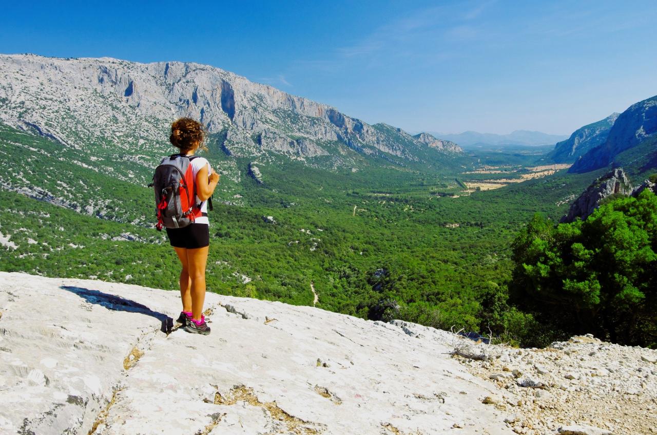 Turistika divokou Sardinií