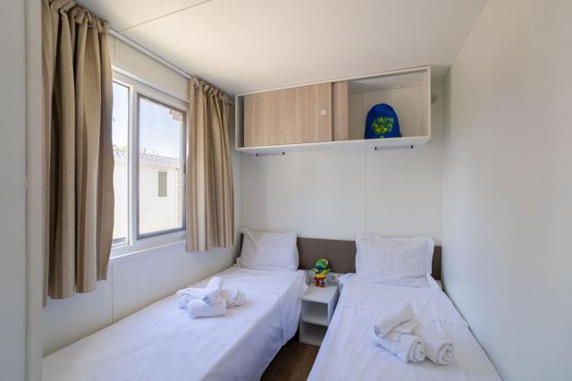 lodge-deluxe-dog-doppia2