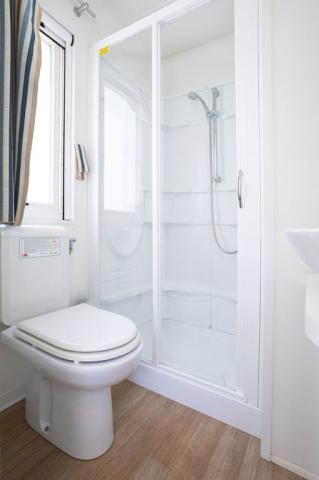 lodge-deluxe-dog-bagno