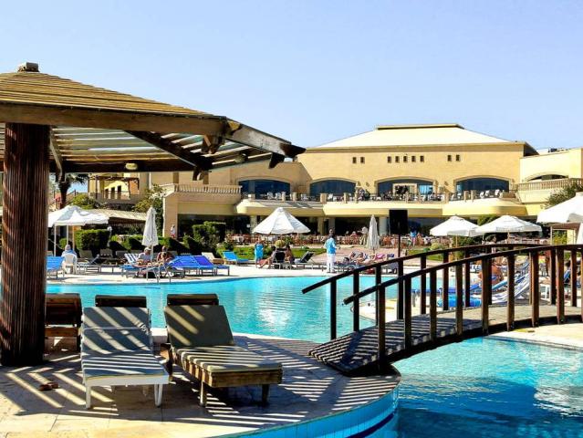 Three Corners Fayrouz Plaza Beach Resort