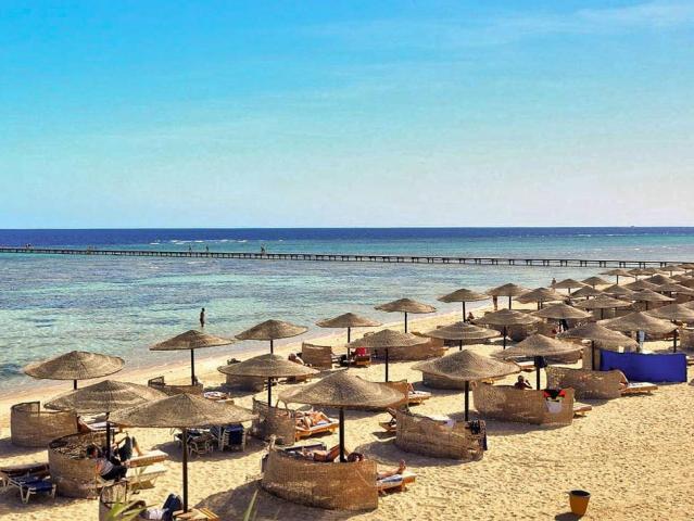 Three Corners Fayrouz Plaza Beach Resort