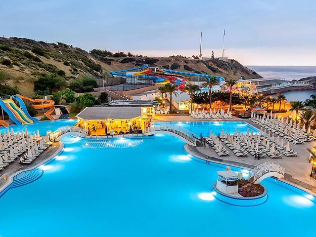 Acapulco Resort Convention & Spa