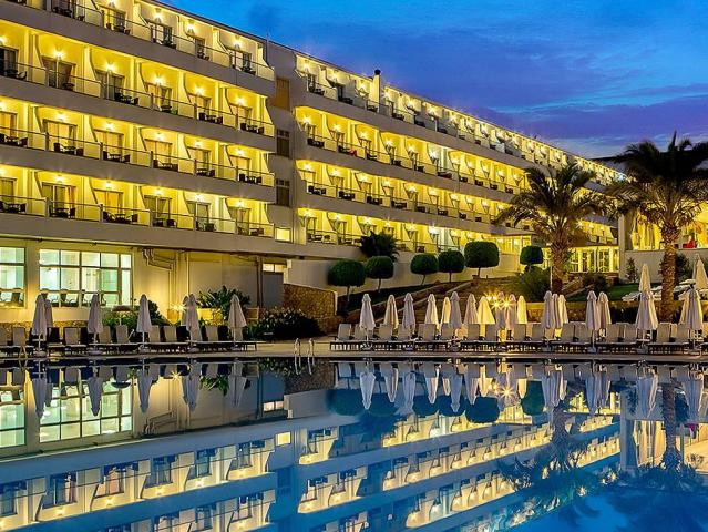 Acapulco Resort Convention & Spa