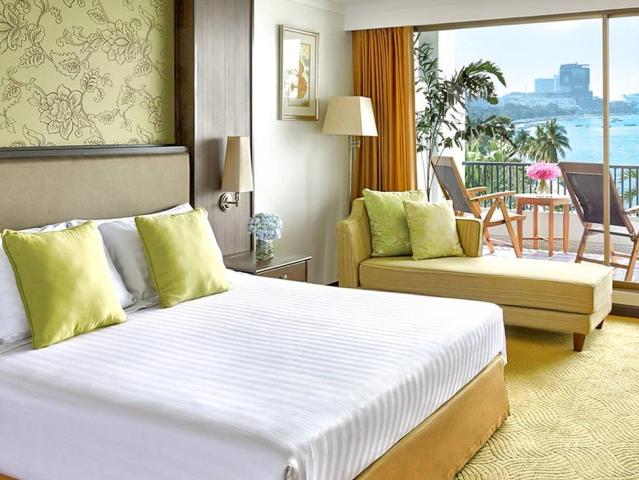 Dusit Thani Pattaya Resort