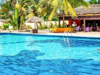 Holiday Beach Club