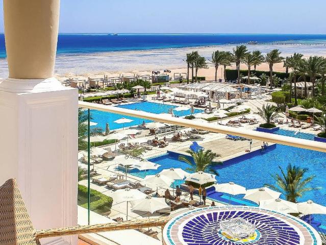 Premier Le Reve Hotel & Spa