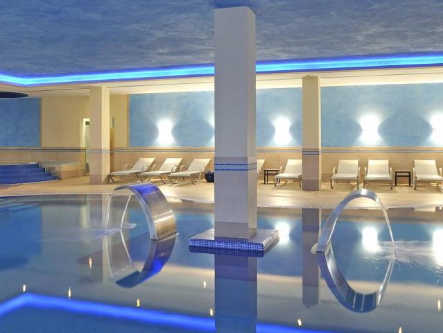Pestana Viking Resort