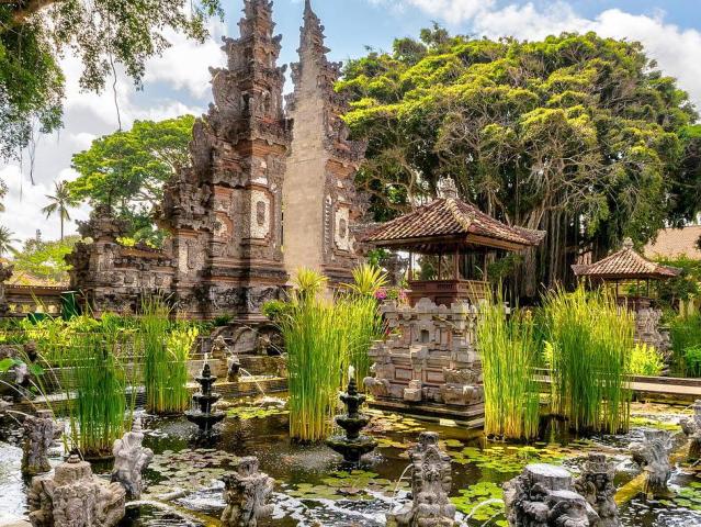 Nusa Dua Beach Hotel & Spa