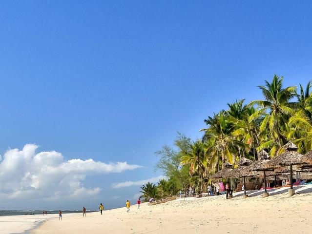 Southern Palms Beach Resort
