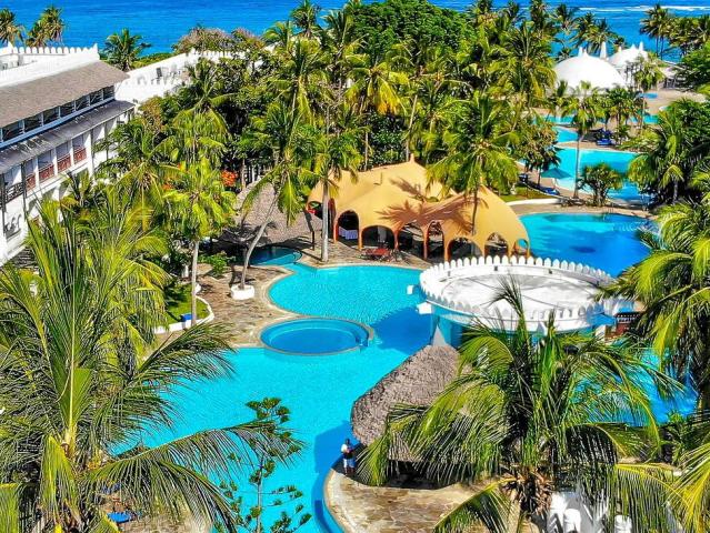 Southern Palms Beach Resort