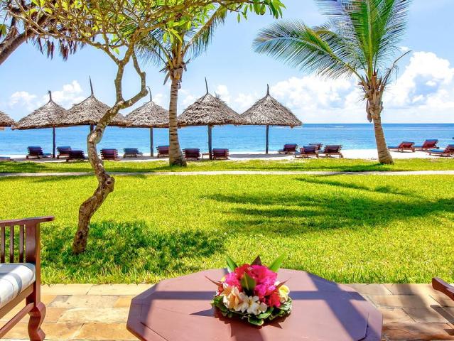 Southern Palms Beach Resort