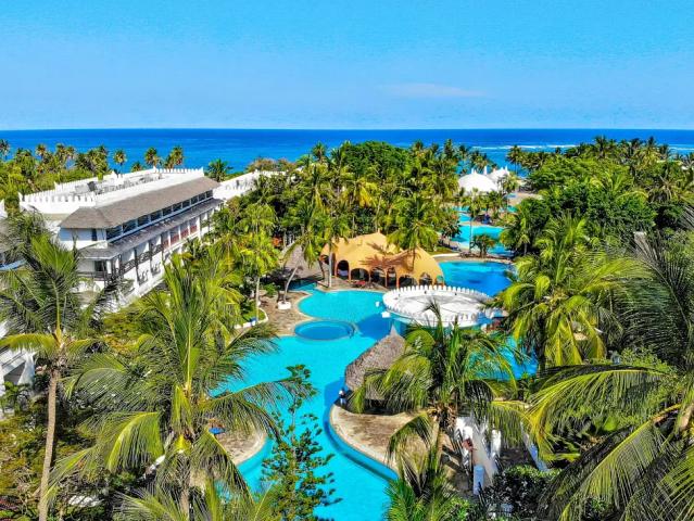 Southern Palms Beach Resort