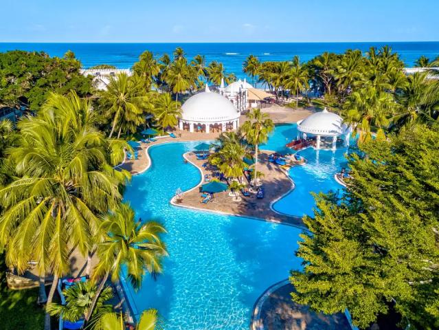 Southern Palms Beach Resort