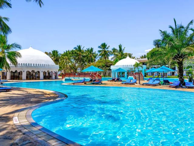 Southern Palms Beach Resort