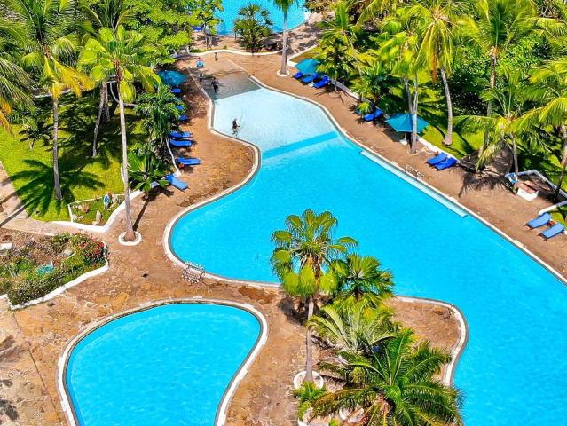 Southern Palms Beach Resort