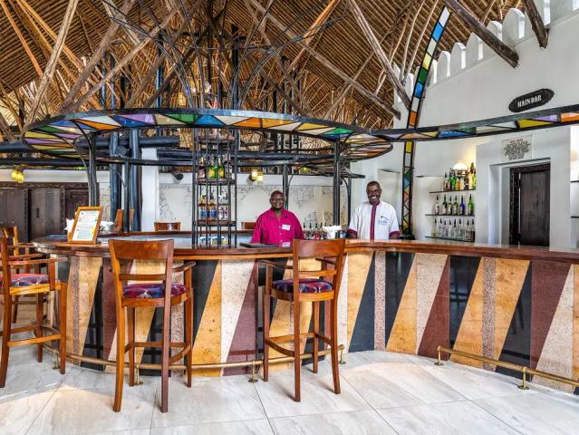 Southern Palms Beach Resort