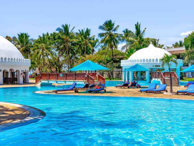 Southern Palms Beach Resort