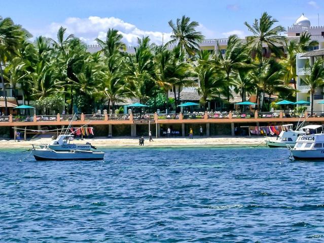 Bamburi Beach