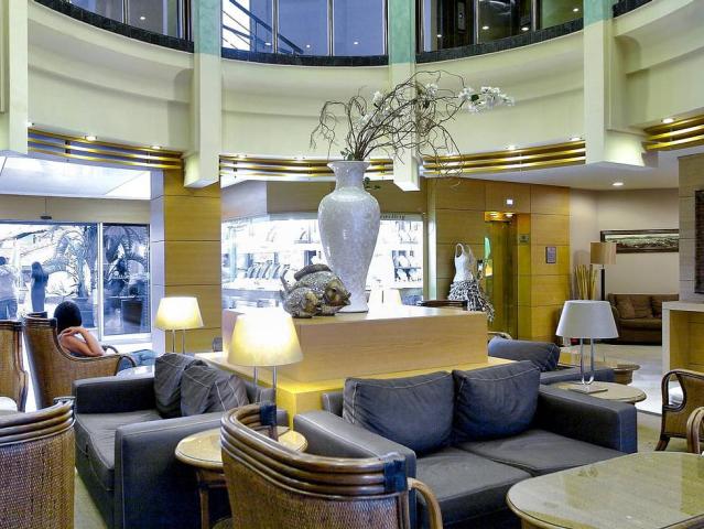 Grand Cettia