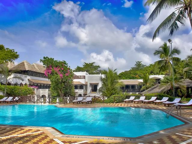 Serena Beach Resort & Spa