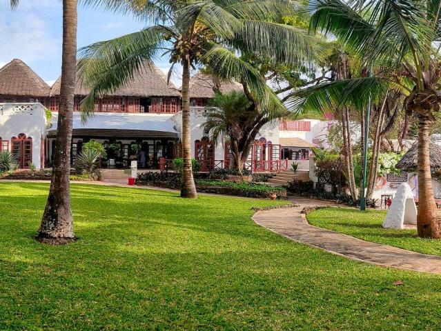 Serena Beach Resort & Spa
