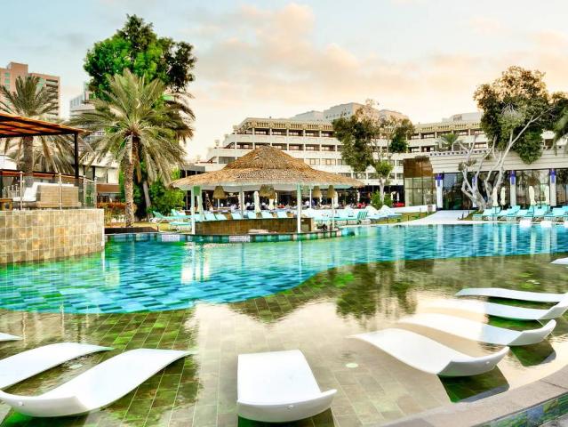 Le Meridien Abu Dhabi