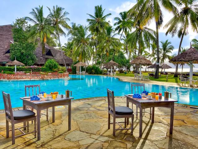 Neptune Palm Beach Boutique Resort & Spa