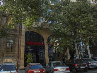 Ire Palace